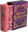 "Famous Loving Words" von William Shakespeare, Buch im rosa Einband in violetter Box mit Rosenverzierung und gelben Akzenten.