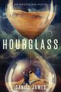Daniel James: Hourglass, Buch