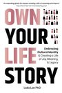 Text: "OWN YOUR LIFE STORY. Embracing Cultural Identity & Creating a Life of Joy, Meaning, & Legacy." Grafik: Menschenfiguren.