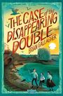 "The Case of the Disappearing Double – Brian Gallagher." Drei Kinder am Strand, ein Turm im Hintergrund, Vögel fliegen.
