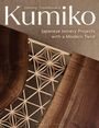 "Kumiko: Japanese Joinery Projects with a Modern Twist" steht auf einem Hintergrund aus Holz und geometrischem Muster.