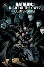 BATMAN: NIGHT OF THE OWLS COMPENDIUM. Eine dramatische Illustration zeigt Batman, umzingelt von maskierten Gegnern.