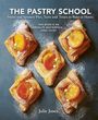Julie Jones: The Pastry School, Buch
