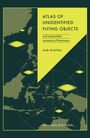 "Atlas of Unidentified Flying Objects" mit gelben, leuchtenden Formen über einer dunklen Weltkarte.