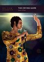 "BFI Film Classics", "The Crying Game", "Jane Giles". Eine stilisierte Frau singt, in einem goldenen Kleid mit bunten Spiralen.