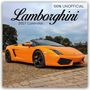 „100% UNOFFICIAL“, „Lamborghini 2027 Calendar“. Ein oranger Sportwagen steht auf einem gepflasterten Platz.