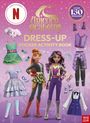 „Unicorn Academy“ Logo, darunter „Dress-Up Sticker Activity Book“. Zwei Figuren in modischer Kleidung, umgeben von Outfits.