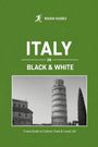 "ITALY IN BLACK & WHITE" steht in großer Schrift auf einem grünen Hintergrund, darunter ein Foto des schiefen Turms von Pisa.