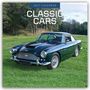 "2027 CALENDAR" und "CLASSIC CARS". Ein klassisches Auto steht auf einer grünen Wiese vor einem Wald.