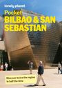 "Pocket BILBAO & SAN SEBASTIAN. Discover twice the region in half the time." Menschen vor moderner Architektur.