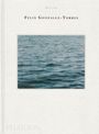 Text: "Felix Gonzalez-Torres" oben und "Phaidon" unten. Mittig ein Foto mit ruhigem Wasser.