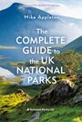 "The Complete Guide to the UK National Parks", Mike Appleton. Landschaft mit Hügeln, See und Baum.