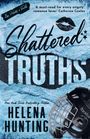 „Shattered Truths“, Helena Hunting. Eishockeyhelm, blaue Textur, Kussmund und drei Sterne als Designelemente.