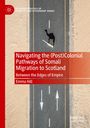 Titel: "Navigating the (Post)Colonial Pathways of Somali Migration to Scotland". Eine Straße durch die Wüste mit Kamel.