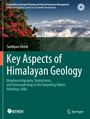 "Key Aspects of Himalayan Geology" in Großbuchstaben. Dahinter schneebedeckte Berge, Wolken und blühende rote Blüten.
