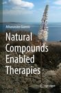 Text: „Athanassios Giannis. Natural Compounds Enabled Therapies.“ Eine einzelne weiße Blume am Meeresufer.