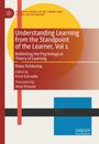 Titel: "Understanding Learning from the Standpoint of the Learner, Vol 1". Autoren: Klaus Holzkamp. Design mit Gelb und Blau.