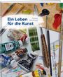 Text: „Ein Leben für die Kunst, Thomas Demarmels.“ Malutensilien wie Pinsel und Farbtuben auf einem Tisch verteilt.