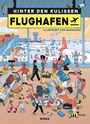 "Hinter den Kulissen Flughafen. Illustriert von Maximusik. Viele Menschen im Flughafengebäude beim Reisen."