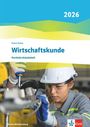 Oben: "2026". Titel: "Wirtschaftskunde Portfolio-Arbeitsheft" von Helmut Nuding. Unten rechts: Klett-Logo. Frau arbeitet an Maschine.