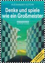 Titel: "Denke und spiele wie ein Großmeister". Schachbretter formen einen Weg in eine grüne Landschaft mit Wolken.