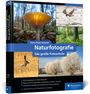 „Naturfotografie: Die große Fotoschule“ von Hans-Peter Schaub. Bilder von Pilz, Vogel, Wald, Hase und Bäumen.