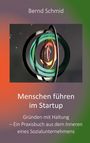 "Menschen führen im Startup" von Bernd Schmid. Illustration aus bunten, ineinander greifenden Ringen auf Farbverlauf.