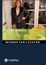 "BEING WIEBKE II" steht in einem gelben Abschnitt. Darunter eine Person in Lederjacke vor einer Glasrückwand.