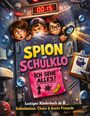 „SPION IM SCHULKLO. ICH SEHE ALLES!“ Drei Kinder schauen aus einer Kabine, umgeben von Seifenblasen und Chaos.