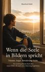 Titel: Wenn die Seele in Bildern spricht. Ein Junge blickt nachdenklich aus einem Fenster in die Abendsonne.