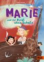 „MARIE und der Pirat ohne Schatz“ steht in großen, bunten Buchstaben. Zwei Kinder in Piratenkostümen auf einem Schiff.