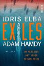 "IDRIS ELBA EXILES" von Adam Hamdy, Thriller über eine Bootsfahrt im türkisblauen Meer, Palmen werfen Schatten am Strand.