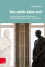 "Was würde Solon tun?" Nadja Mozdzen. Zwei Statuen: eine helle, eine dunkle, nebeneinander in einem historischen Raum.
