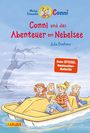 "Conni und das Abenteuer am Nebelsee", Julia Boehme. Illustration: Vier Kinder in einem Tretboot auf einem nebligen See.
