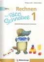 "Rechnen mit Rico Schnabel 1", Heft 4, Selbstständig Geometrie trainieren. Ein Schnabeltier mit einem Faltblatt und Blöcken.
