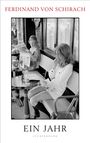 "Ferdinand von Schirach: Ein Jahr. Luchterhand." Zwei Personen sitzen in einem Café, lesen Zeitungen. Schwarzweißfotografie.