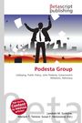 Text: Podesta Group: Lobbying, Public Policy, Government Relations, Advocacy. 

Illustration: Ein Mann vor einer Skyline mit fliegenden Dokumenten.
