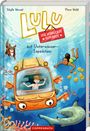 Titel: "Lulu der verrückte Superbus auf Unterwasser-Expedition". Ein U-Boot, ein Kind drin, ein tauchendes Kind, ein Eichhörnchen und Fische.