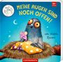 "MEINE AUGEN SIND NOCH OFFEN!" Illustration: Vogel mit großen Augen auf Nest, hält pinken Elefanten, Hintergrund blau.