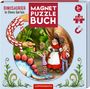 „Dinosaurier in Omas Garten. Magnet-Puzzle-Buch. 3+ Jahre, 2x20 Teile.“ Oma und Kinder mit Dinosauriern, fröhlich.
