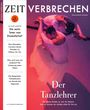 „Die sechs Toten vom Einsiedlerhof“ und darunter „Der Tanzlehrer“. Zwei Tänzer in eleganter Pose auf der Bühne.