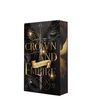 "Crown and Empire: Ascheregen" steht in goldener Schrift vor dunklen Flügeln und einem Schwert, ein majestätisches Design.