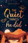 Text: "Sienna Danes, The Quiet Things He Did, Paxton Crossing, Cash." Illustration: Sonnenuntergang über Berge und Tannen.