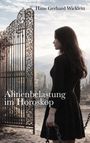 Text: "Ahnenbelastung im Horoskop". Eine Frau im schwarzen Kleid steht vor einem verzierten Tor bei Sonnenuntergang.