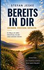 Titel: "Bereits in Dir". Untertitel: "Erkennen. Verstehen. Entfalten." Pfad führt zum Sonnenuntergang über Wasser.