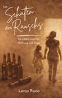 „Im Schatten des Rauschs: Ein Leben zwischen Hoffnung und Angst“. Zwei Personen, Flaschen im Vordergrund.
