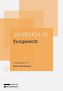 "JAHRBUCH 26 Europarecht, herausgegeben von Marcus Klamert." Orange Rechtecke auf grauem Hintergrund, unten Logo.
