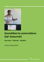 Kamishibai im universitären DaF-Unterricht. Narration - Ästhetik - Didaktik. Natalia Zalipetskikh. Mann zeigt Kamishibai.