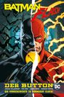 "BATMAN FLASH. DER BUTTON. DIE VORGESCHICHTE ZU DOOMSDAY CLOCK!" Zwei Heldenhälften, Batman links, Flash rechts.