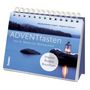 Titel: "ADVENTfasten - Von St. Martin bis Weihnachten". Laterne leuchtet auf einem Felsen am Wasser.